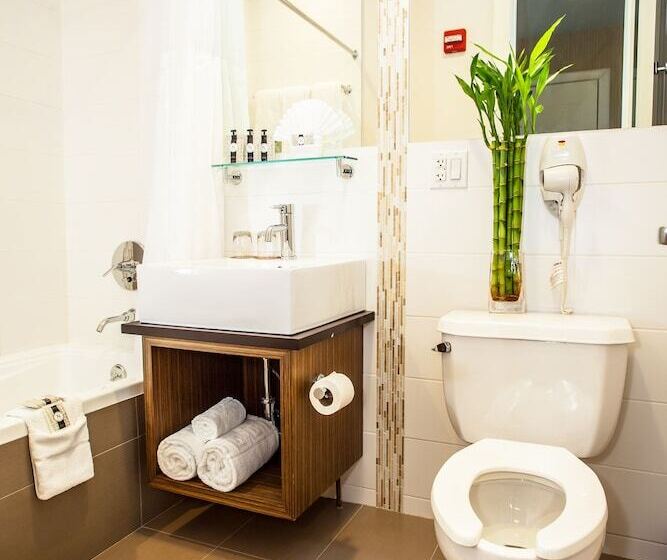 Condor Hotel By Luxurban