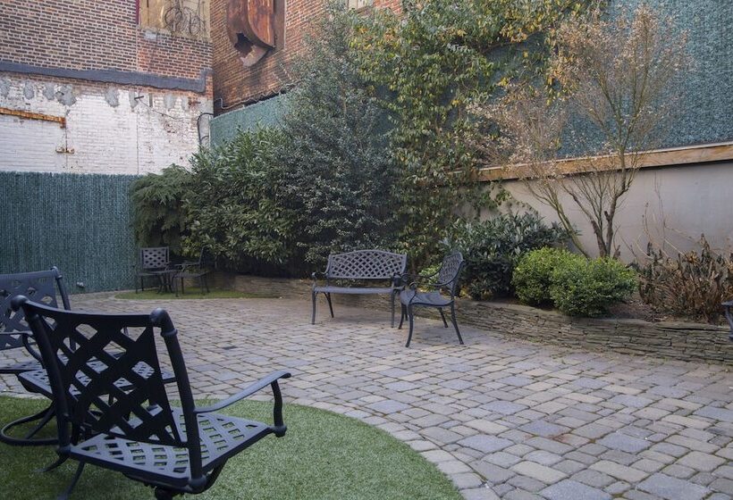 Condor Hotel By Luxurban