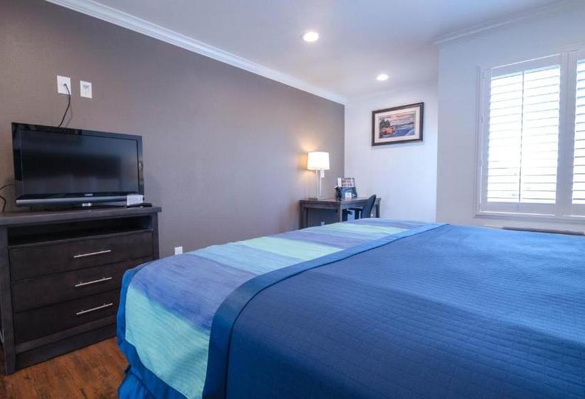 فندق Continental Inn