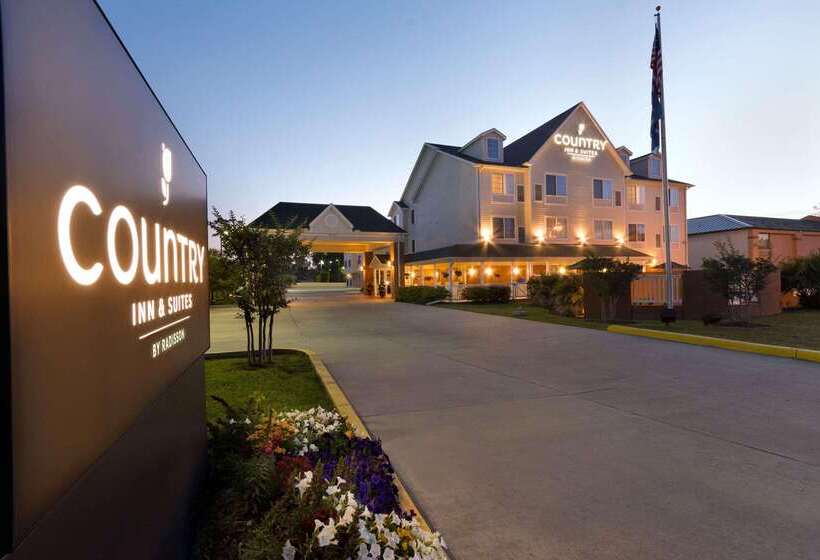 فندق Country Inn & Suites By Radisson, Covington, La