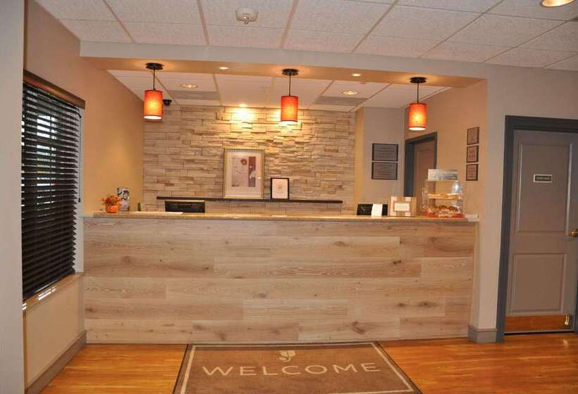 فندق Country Inn & Suites By Radisson, Covington, La