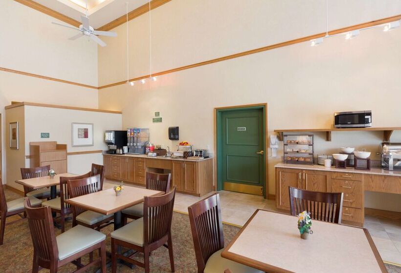 فندق Country Inn & Suites By Radisson, Covington, La