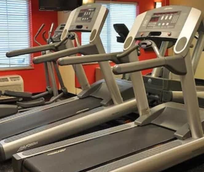 فندق Country Inn & Suites By Radisson, Covington, La