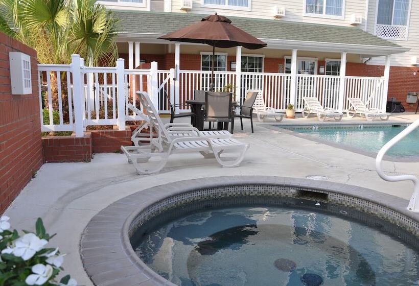 فندق Country Inn & Suites By Radisson, Covington, La