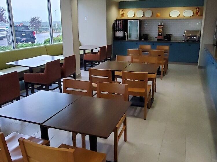 호텔 Country Inn & Suites By Radisson, Fredericksburg South I 95 , Va