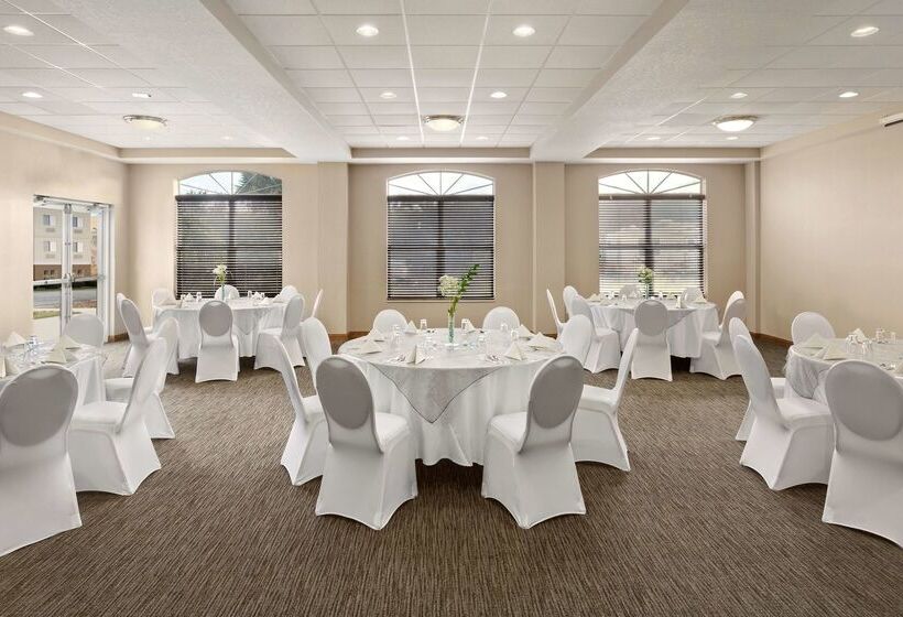 בית מלון כפרי Country Inn & Suites By Radisson, Port Canaveral, Fl
