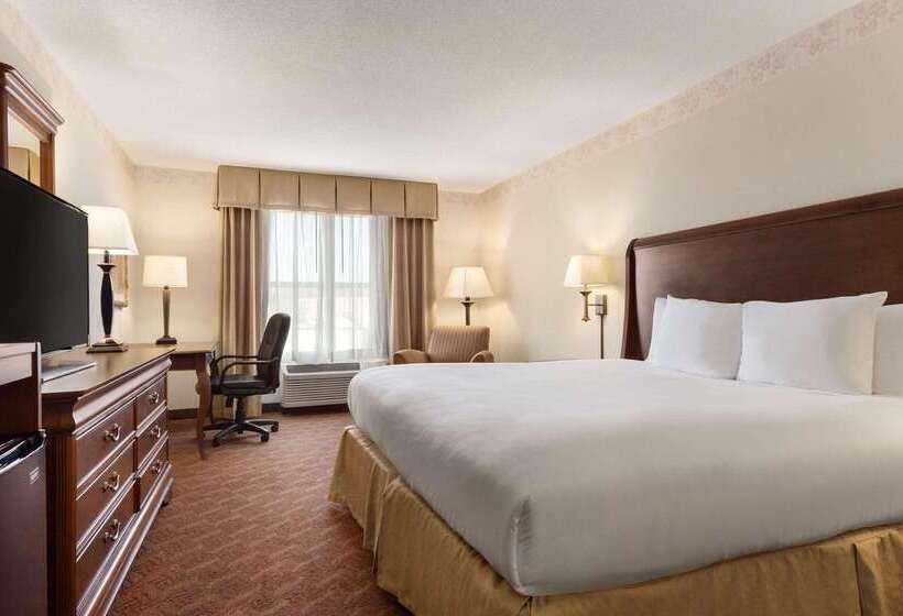 فندق Spark By Hilton Woodbridge