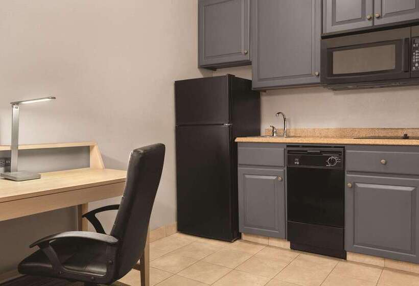 فندق Spark By Hilton Redlands