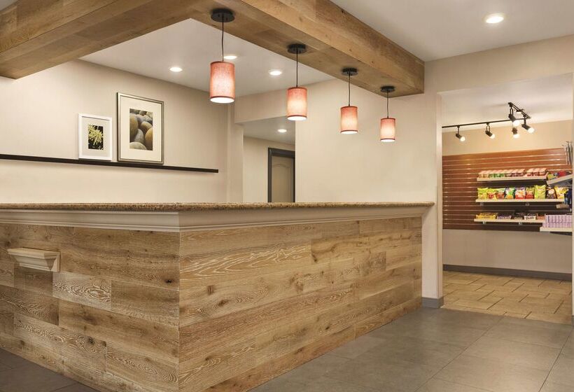 فندق Spark By Hilton Redlands