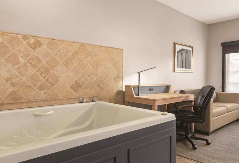 فندق Spark By Hilton Redlands