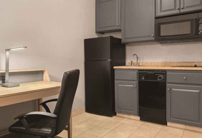 فندق Spark By Hilton Redlands