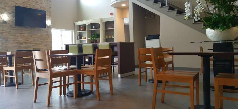 فندق Spark By Hilton Redlands