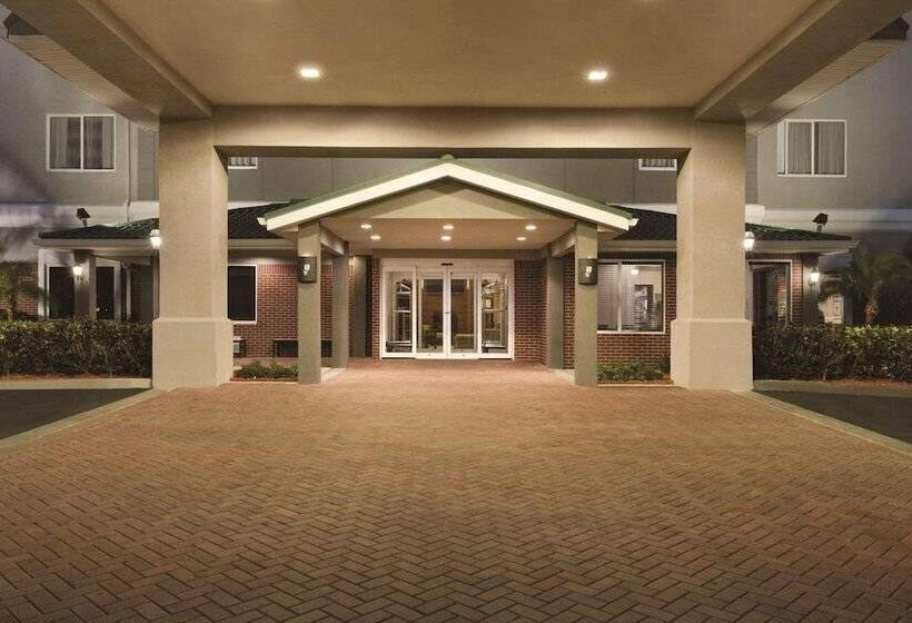 فندق Country Inn & Suites By Radisson, St. Petersburg  Clearwater, Fl
