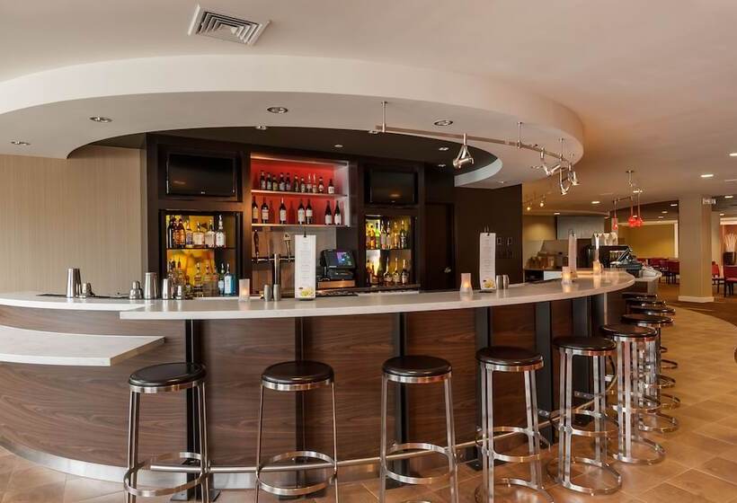 فندق Courtyard Boston Marlborough