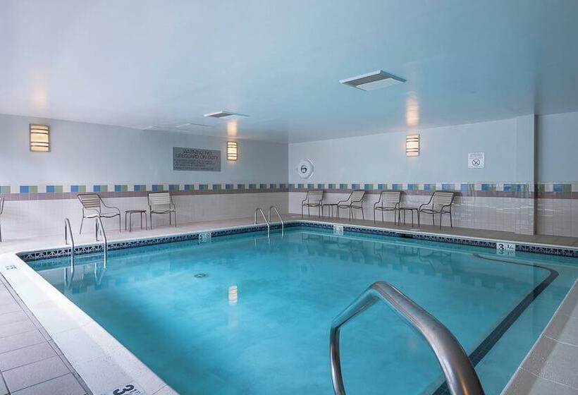 فندق Courtyard Boston Marlborough