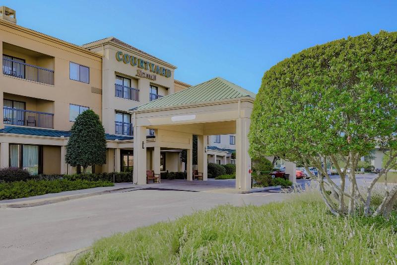 فندق Courtyard By Marriott Monroe Airport