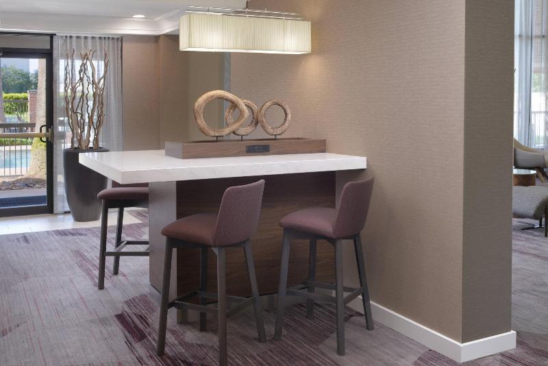 هتل Courtyard By Marriott Houston Northwest