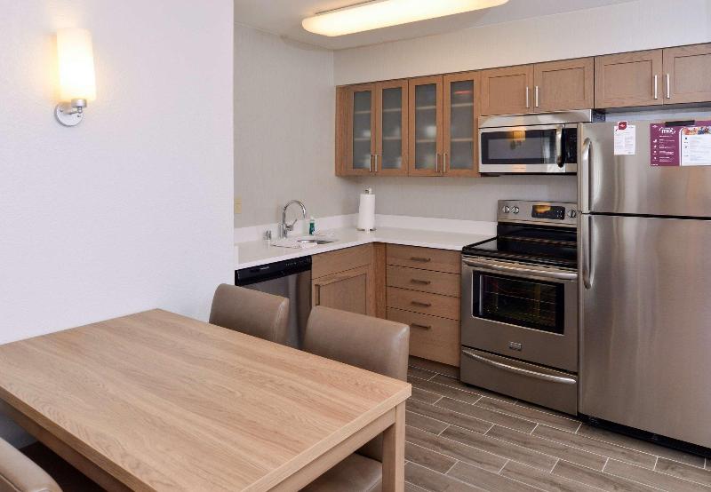 فندق Courtyard Palo Alto Los Altos