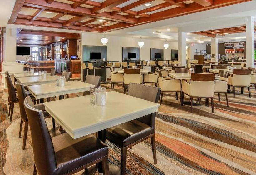 فندق Courtyard Palo Alto Los Altos