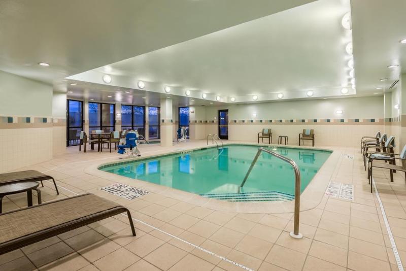 فندق Courtyard By Marriott Philadelphia Montgomeryville