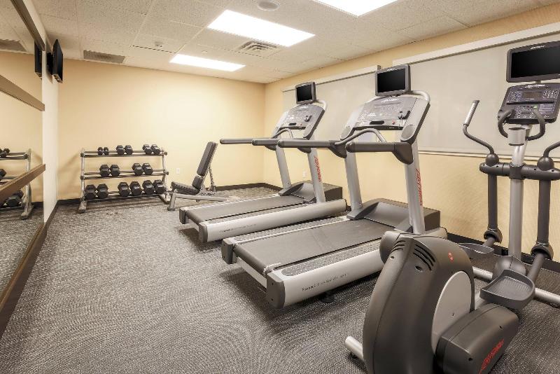 فندق Courtyard By Marriott Potomac Mills Woodbridge