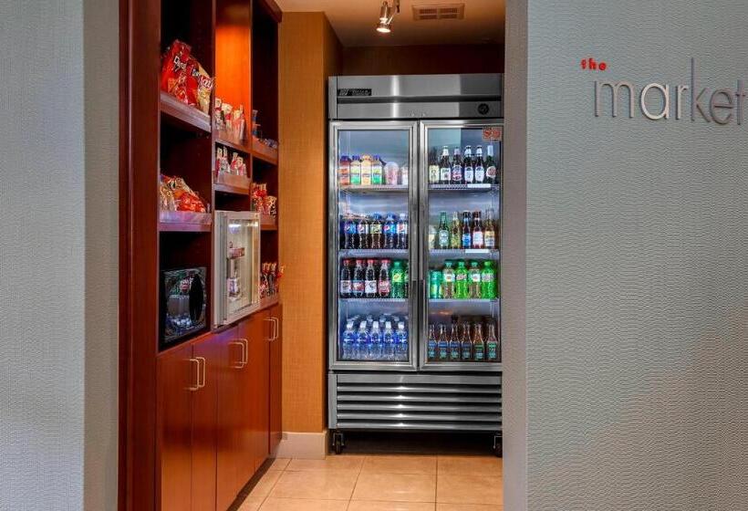 فندق Courtyard By Marriott Potomac Mills Woodbridge