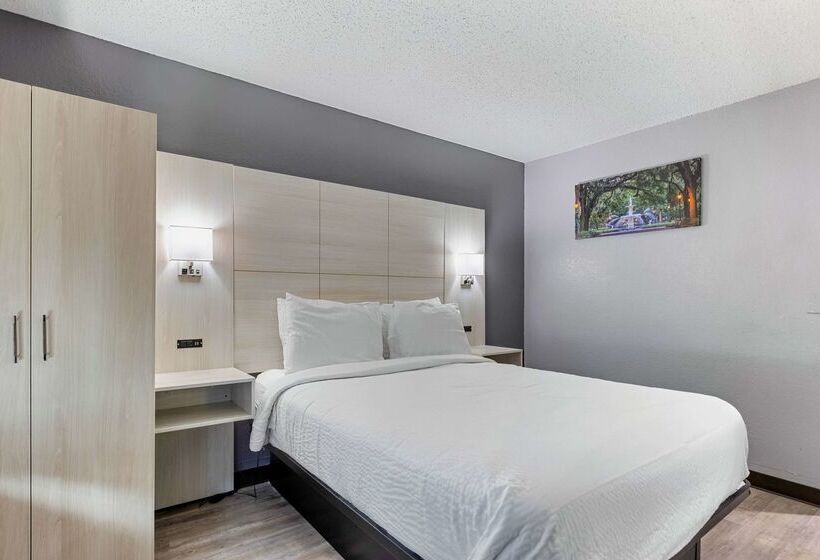 호텔 Days Inn By Wyndham Savannah Gateway I95