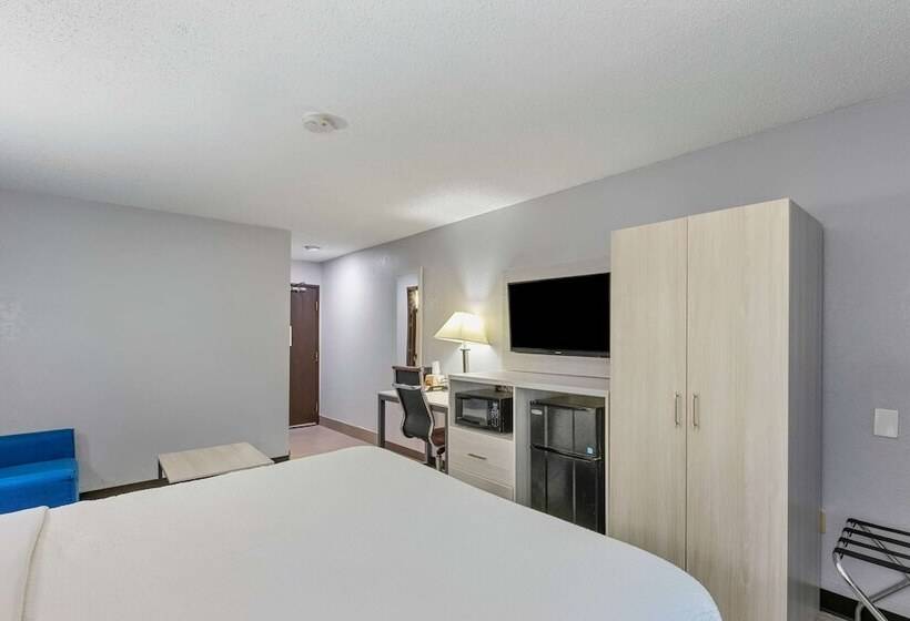 호텔 Days Inn By Wyndham Savannah Gateway I95