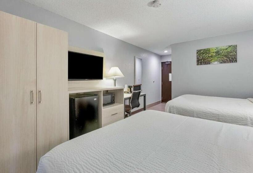 호텔 Days Inn By Wyndham Savannah Gateway I95