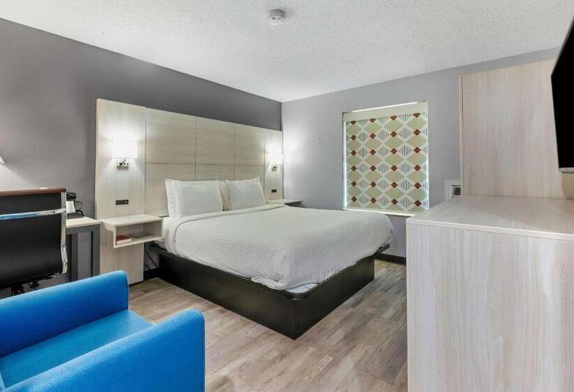 호텔 Days Inn By Wyndham Savannah Gateway I95