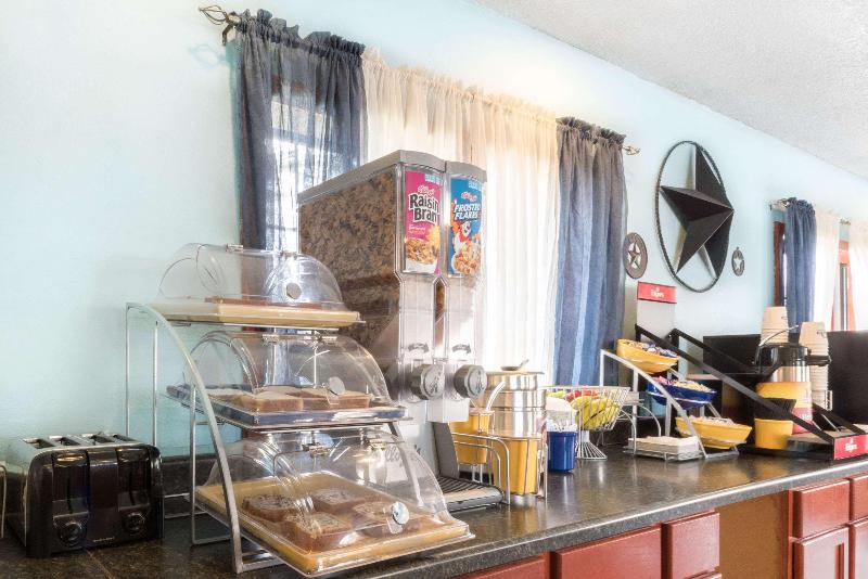 酒店 Days Inn By Wyndham Snyder