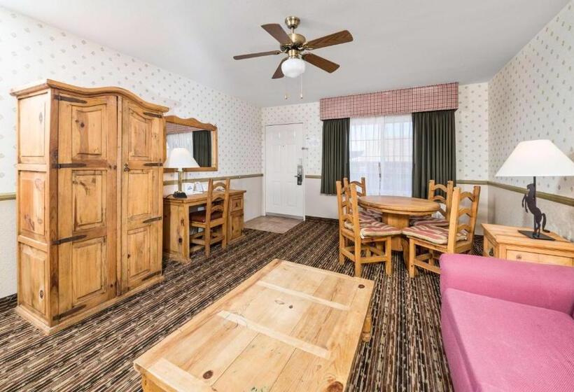 בית מלון כפרי Days Inn By Wyndham Lebec