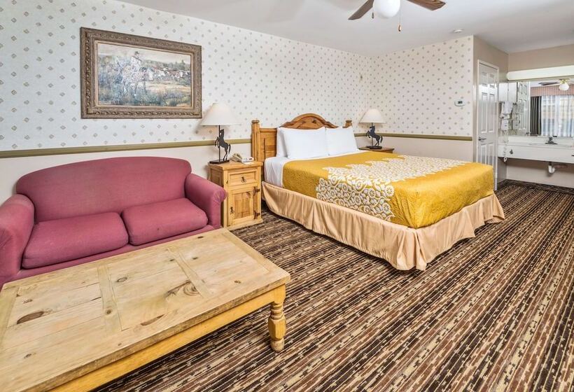 בית מלון כפרי Days Inn By Wyndham Lebec