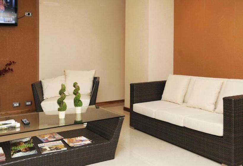 호텔 Del Bono Suites Art