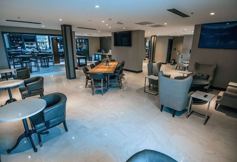 Hotel Doubletree By Hilton Lubbock  University Area