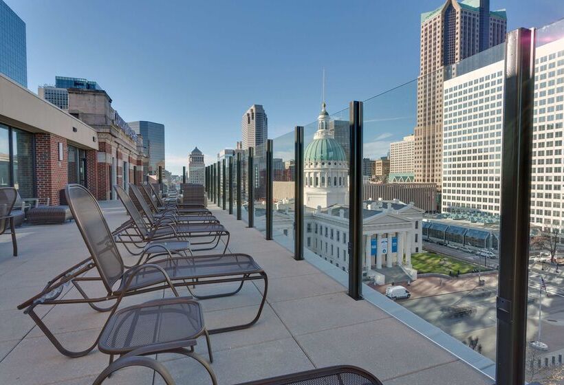 فندق Drury Plaza St Louis At The Arch