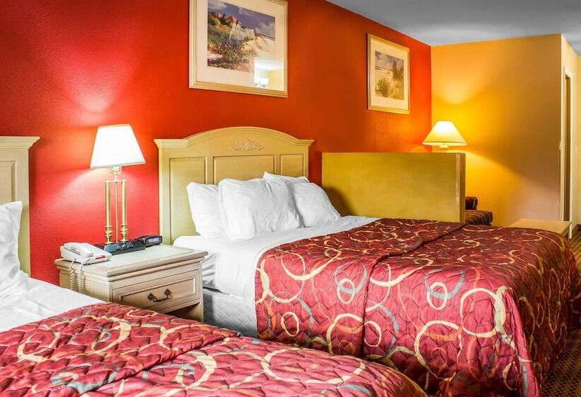 ホテル Econo Lodge Inn & Suites