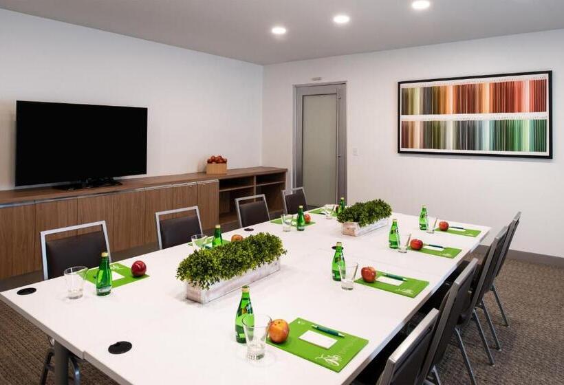 ホテル Element Lexington