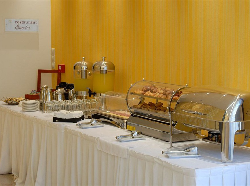 בית מלון כפרי Enodia