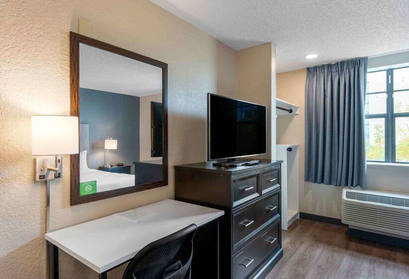 בית מלון כפרי Extended Stay America Premier Suites   Miami   Airport   Doral   87th Avenue South