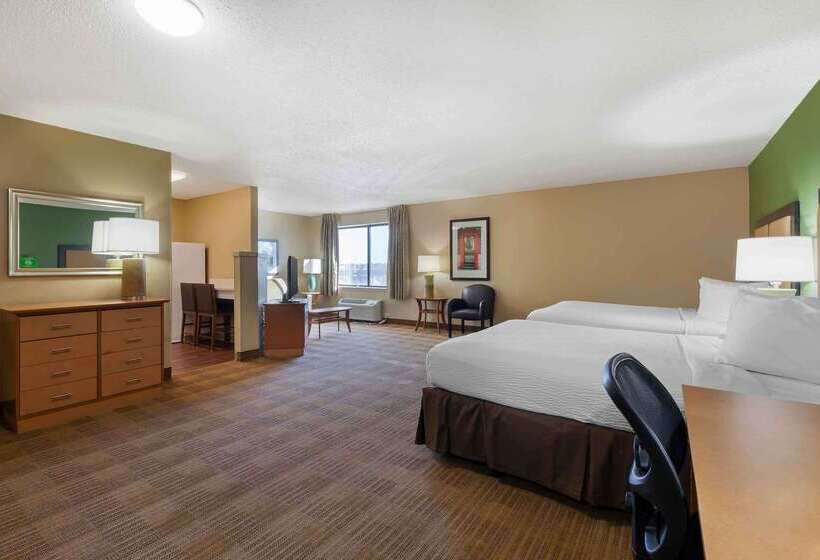 בית מלון כפרי Extended Stay America Select Suites   Madison   Old Sauk Rd