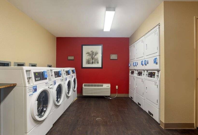 Отель Extended Stay America Suites San Diego Mission Valley Stadium