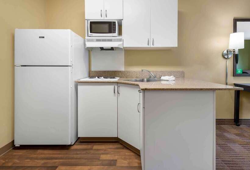 فندق Extended Stay America Suites  Secaucus  Meadowlands