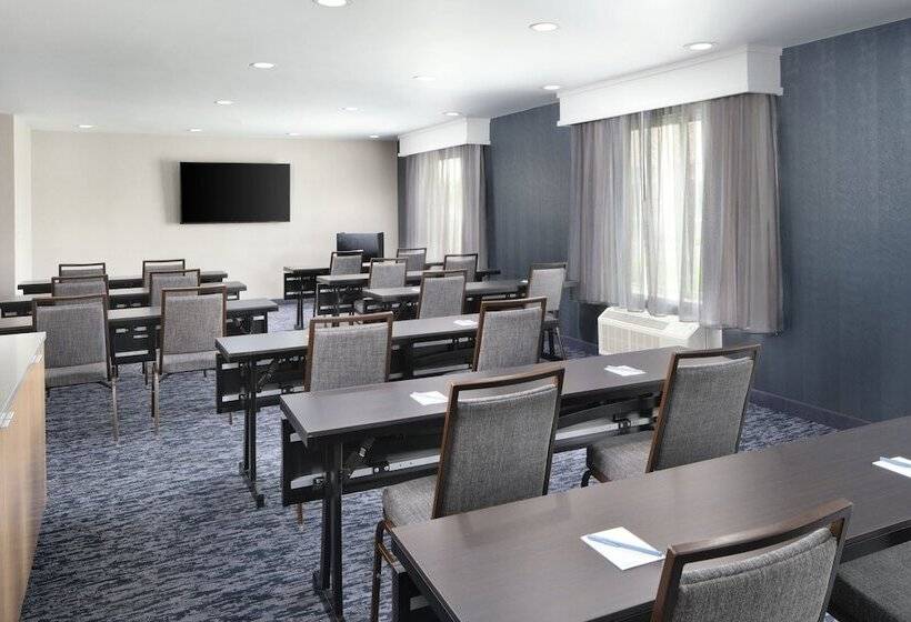 فندق Fairfield Inn & Suites By Marriott Jacksonville