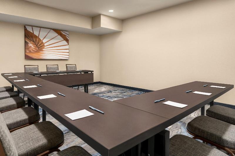 هتل Fairfield Inn Scranton