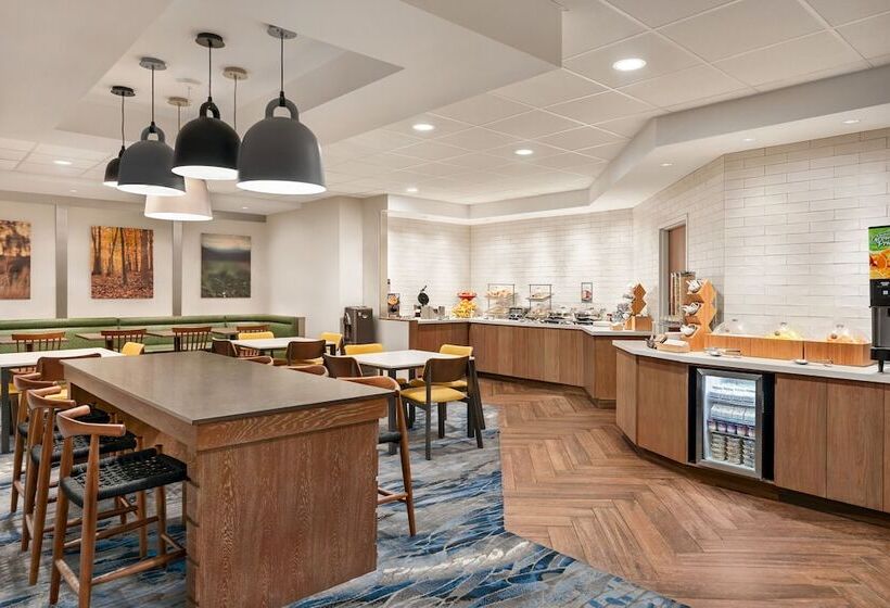 هتل Fairfield Inn Scranton