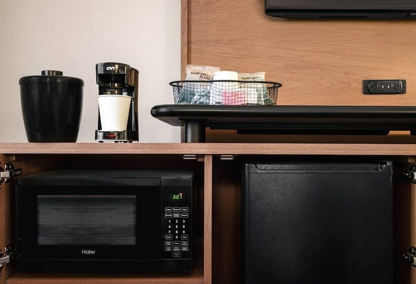 هتل Fairfield Inn Scranton