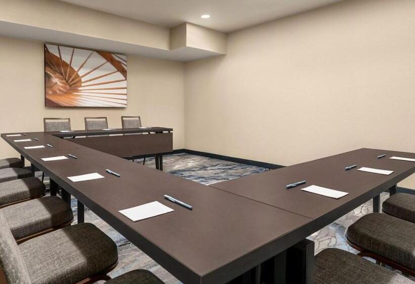 هتل Fairfield Inn Scranton