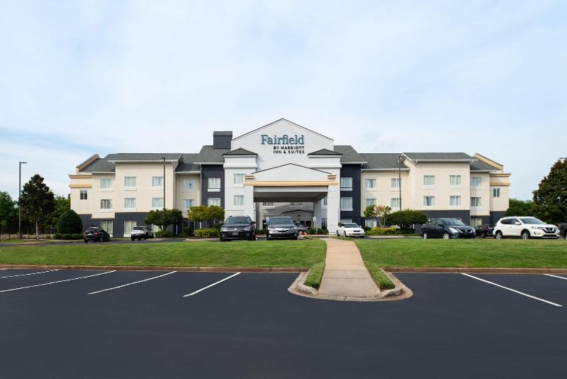 فندق Fairfield Inn & Suites By Marriott Anderson Clemson