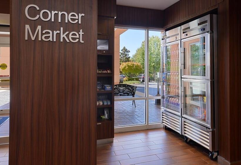 فندق Fairfield Inn & Suites By Marriott Anderson Clemson